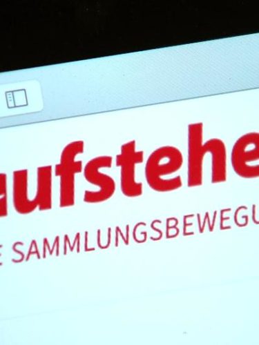 Aufstehen